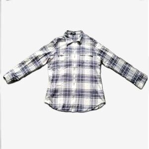 Chaps Women's Light Long sleeves Zip Front Shirt Size L